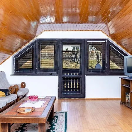 Apartman Nella Mýto pod Ďumbierom